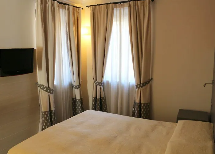 Szálloda Bucaneve 3*