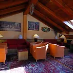 Bucaneve Hotel 3*
