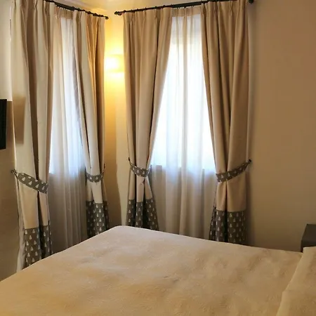 Otel Bucaneve 3*