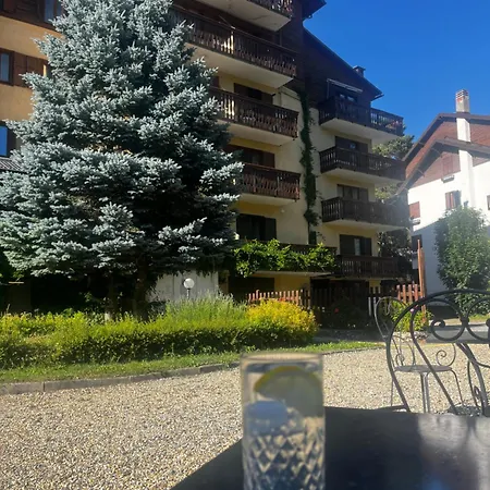 Bucaneve Szálloda